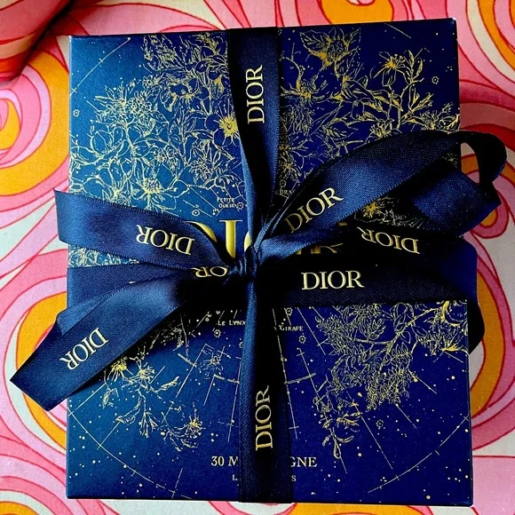 デパコス まとめ売り Dior MAC GIVENCHY BobbyBrown Dior | Makeup | Dior The Dior Iconic Holiday Gift Set | Poshmark